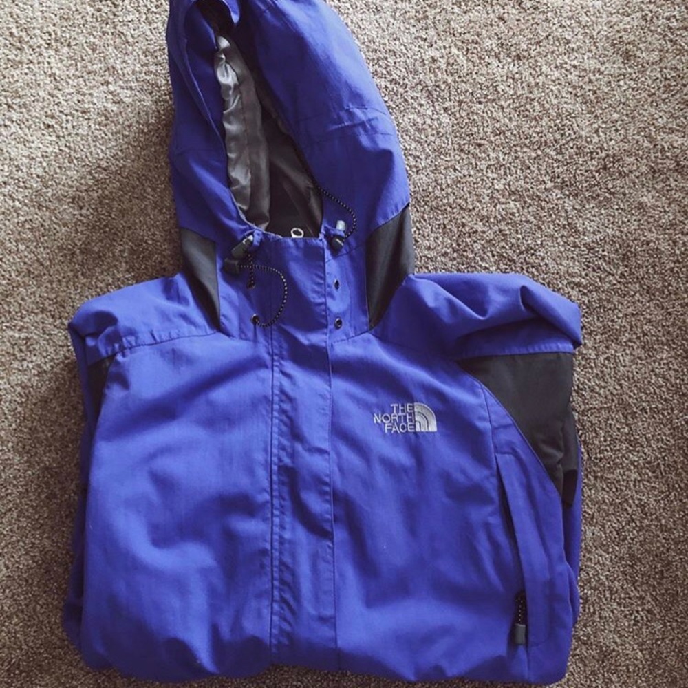 North face windbreaker